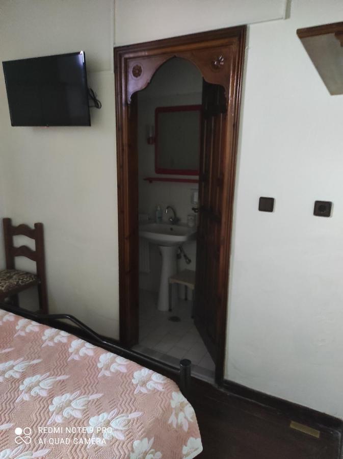 Θετισ Hotel Vizitsa Bagian luar foto